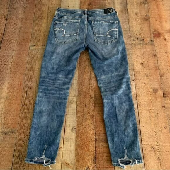 American Eagle Jegging Ankle super stretch  distressed jeans size 6 - Picture 7 of 9